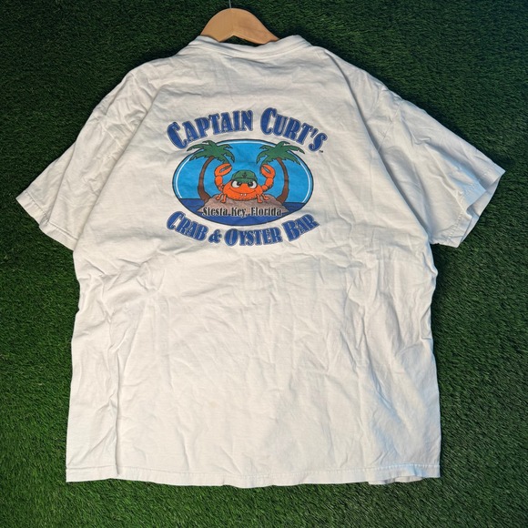 Captain Curt's Other - Captain Curt's Siesta Key Florida Crab & Oyster Bar White Graphic T-Shirt XXL
